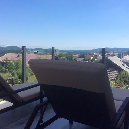 Ferienwohnungen Alpenblick Mit Garten -Panoramasauna- Kirchdorf im Wald Ngoại thất bức ảnh