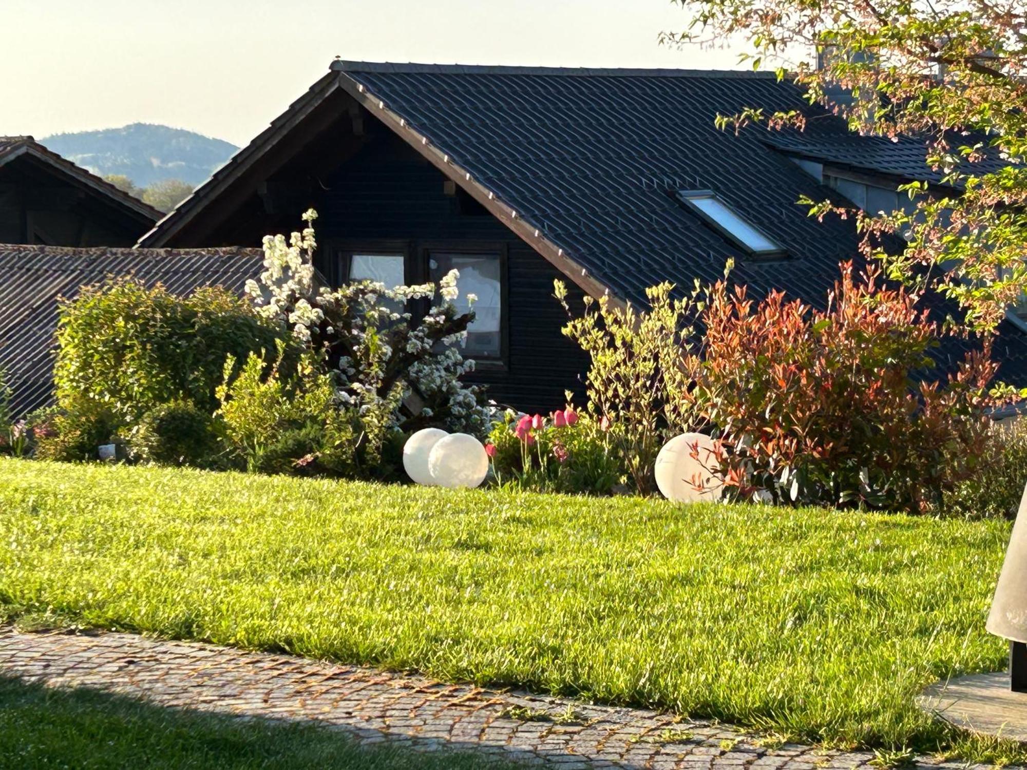 Ferienwohnungen Alpenblick Mit Garten -Panoramasauna- Kirchdorf im Wald Ngoại thất bức ảnh